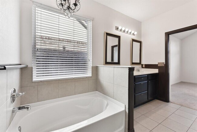 225 Shirley Dr in Buda, TX - Building Photo - Building Photo