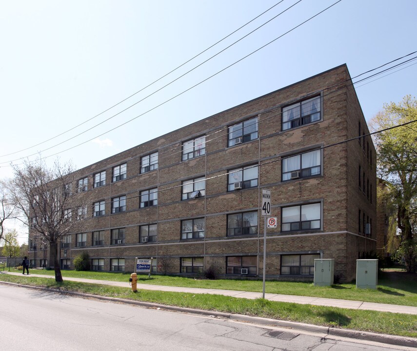 Trethgreen Apartments in Toronto, ON - Building Photo