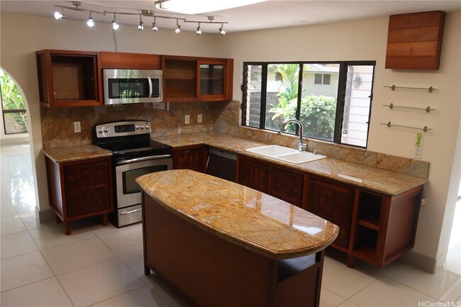47-495-495 Hui Aeko Pl in Kaneohe, HI - Building Photo - Building Photo
