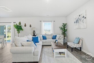 100 Amethyst Dr in Bloomingdale, GA - Building Photo - Building Photo