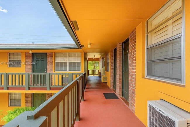 property at 1702 McKinley St