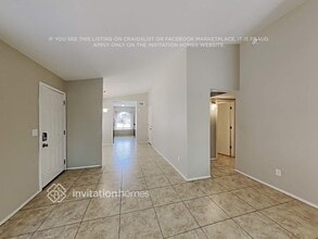 4002 N 88th Ave in Phoenix, AZ - Building Photo - Building Photo