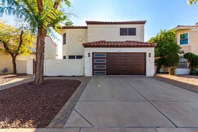 property at 3417 E Wildwood Dr