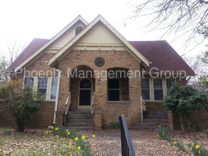 525 N Highland Ave-Unit -S in Jackson, TN - Building Photo