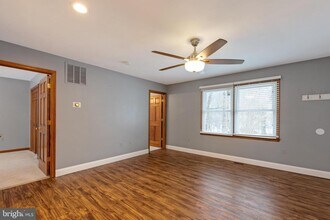 4160 Bristol Dr in Chesapeake Beach, MD - Building Photo - Building Photo