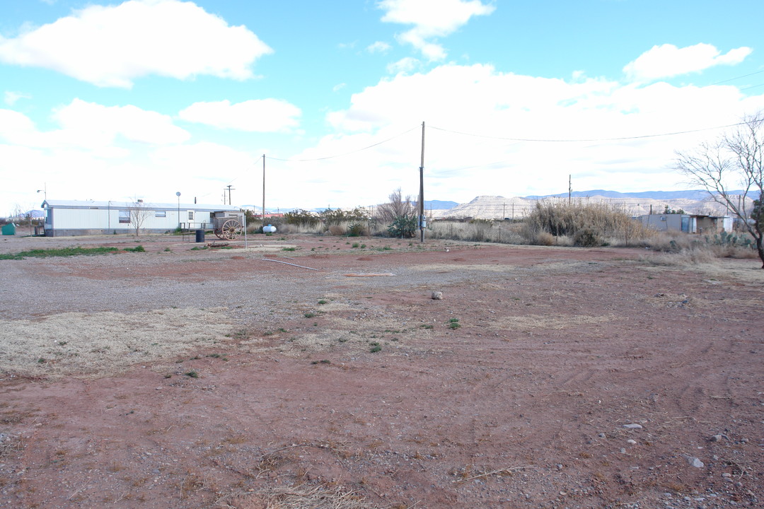 Pendale Estates in Alamogordo, NM - Building Photo