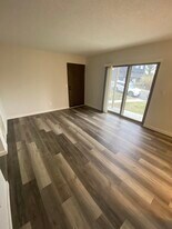 1002 Cherokee St, Unit A in Collinsville, IL - Building Photo