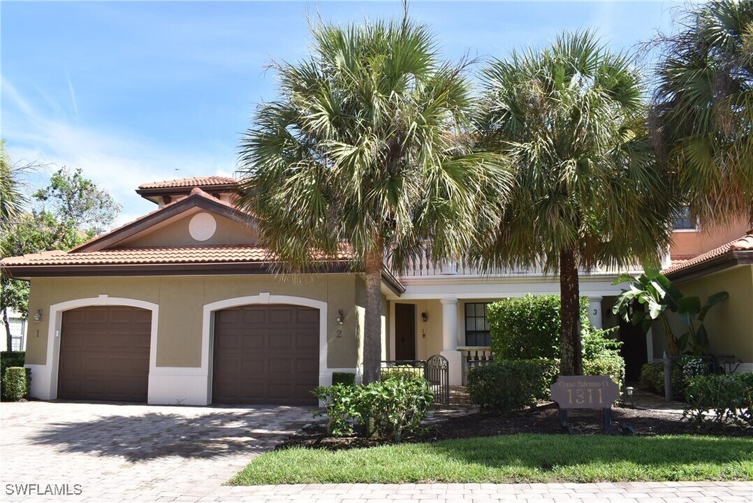 1311 Corso Palermo Ct in Naples, FL - Building Photo