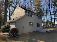 10 Gray Pine Common in Avon, CT - Foto de edificio - Building Photo