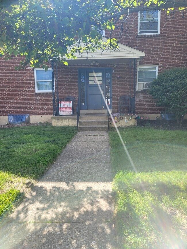 100 E Park Ave, Unit #2