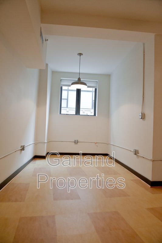 110 Campbell Ave SE in Roanoke, VA - Foto de edificio - Building Photo