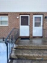 1370 Highland Ave in Waterbury, CT - Building Photo