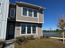 2974 Voyager Ave in St. Cloud, FL - Building Photo