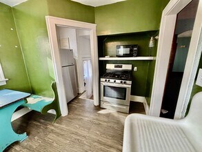 847 S 60th St in Omaha, NE - Building Photo - Building Photo