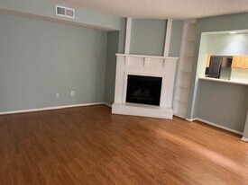 1500 Bay Area Blvd in Houston, TX - Building Photo