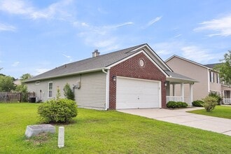 173 Southport Dr in Summerville, SC - Building Photo - Building Photo