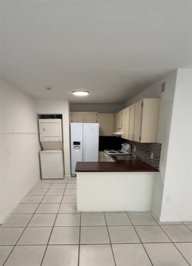 property at 2727 NW 17th Terrace