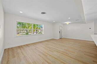 5700 Bayou Grande Blvd NE in St. Petersburg, FL - Building Photo - Building Photo