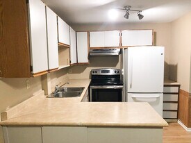 139 River Ave in Winnipeg, MB - Building Photo