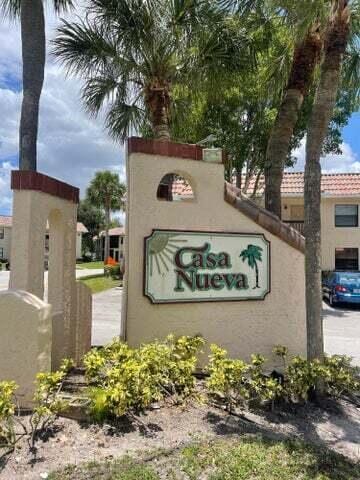property at 6772 Palmetto Cir S