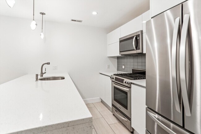 2723 13th St NW in Washington, DC - Building Photo - Building Photo