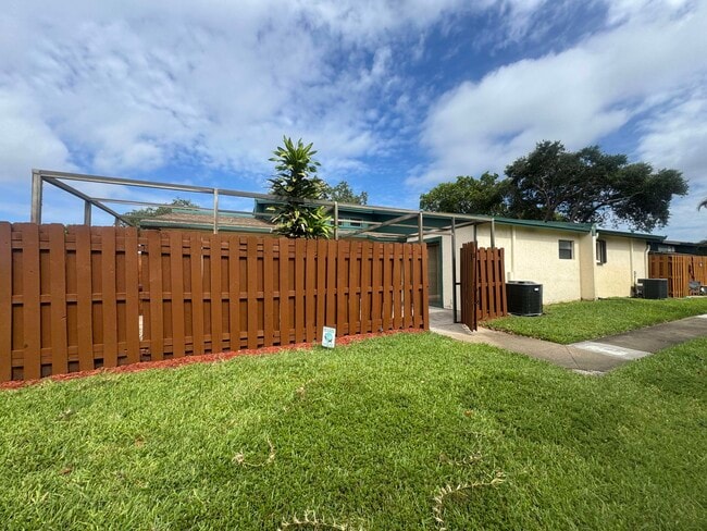 property at 1047 Manor Dr