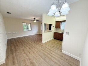 216 SW 10th St in Hallandale Beach, FL - Building Photo - Building Photo