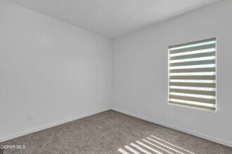 12713 Captain Claudia CT in El Paso, TX - Building Photo - Building Photo