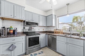 1589 Osprey Ave in Naples, FL - Building Photo - Building Photo