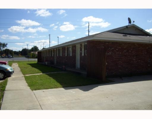 13th Street Apartments in Rogers, AR - Building Photo - Building Photo