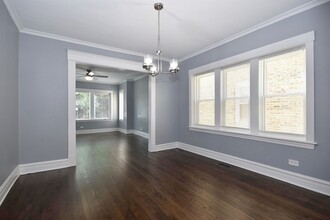 3616 N Troy St in Chicago, IL - Foto de edificio - Building Photo