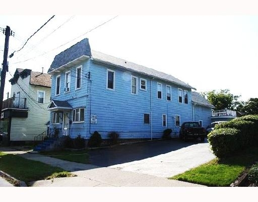 246 Payne Ave in North Tonawanda, NY - Building Photo