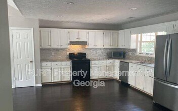 730 Josh Ln in Lawrenceville, GA - Building Photo - Building Photo