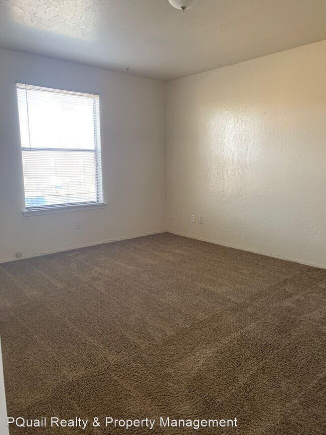 1011 Meadowlark Ct SE in Rio Rancho, NM - Building Photo - Building Photo