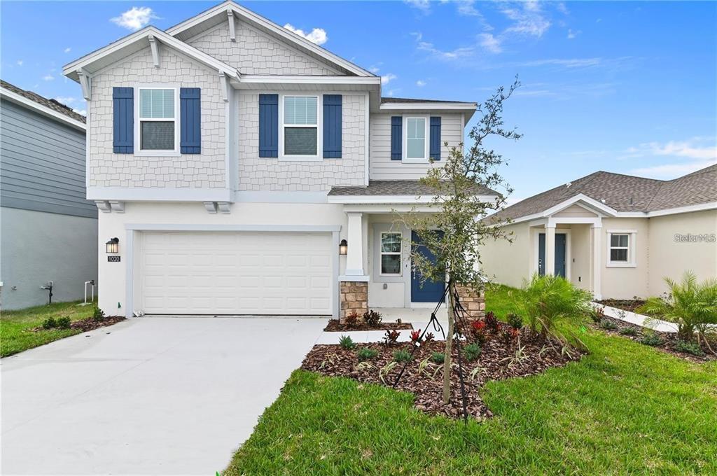 1020 Holden Wy in Eagle Lake, FL - Building Photo