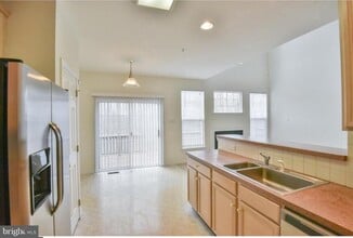 139 Birchwood Dr in West Chester, PA - Building Photo - Building Photo