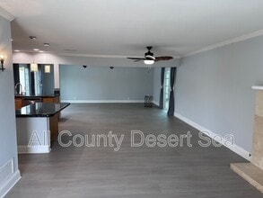 17911 Caledonia Cir in Huntington Beach, CA - Building Photo - Building Photo