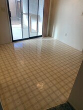 117 Parkview Dr in Ridgecrest, CA - Building Photo - Building Photo
