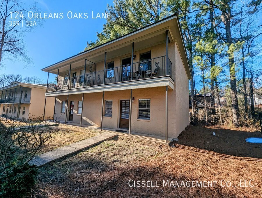 124 Orleans Oaks Ln in Oxford, MS - Foto de edificio