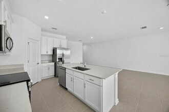 3084 Armstrong Ave in Clermont, FL - Building Photo - Building Photo