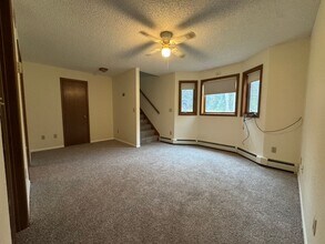 3041 Timberbrook Dr in North Pole, AK - Building Photo - Building Photo