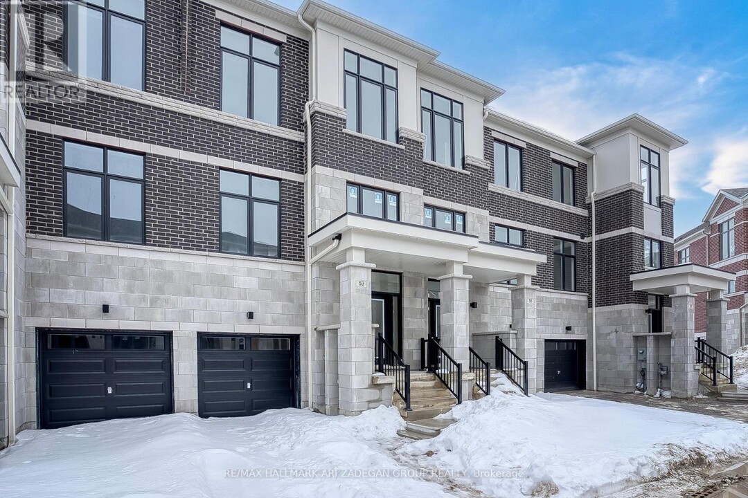 53 Millman Ln in Richmond Hill, ON - Building Photo