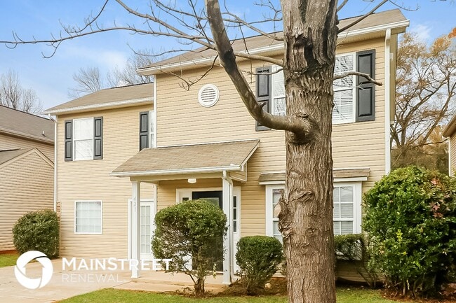 421 Peachtree Rd in Charlotte, NC - Building Photo - Building Photo