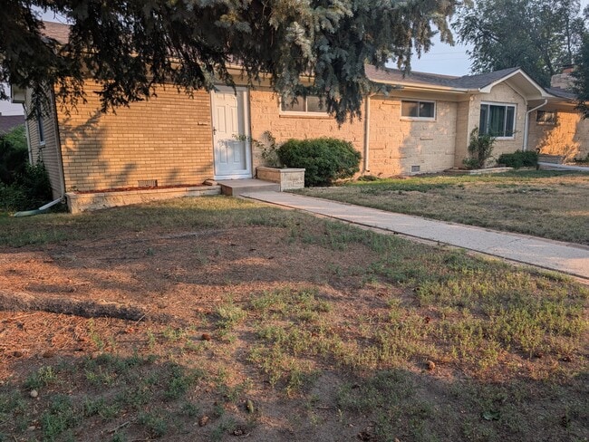 property at 1238 Janes Ln