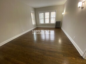 732 Reba Pl, Unit C1 in Evanston, IL - Building Photo - Building Photo