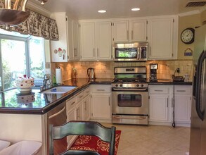 26151 Golden Glen Ct in Santa Clarita, CA - Building Photo - Building Photo