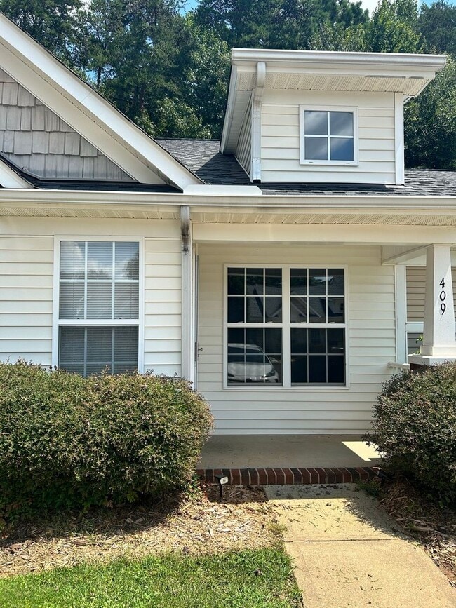 property at 409 Lexie Ln