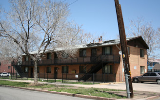 621-631 28th Ave Apartments