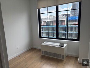 NORTHERN BOULEVARD in Queens, NY - Building Photo - Building Photo