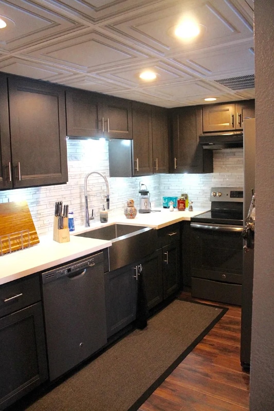 1450 Locust Ave